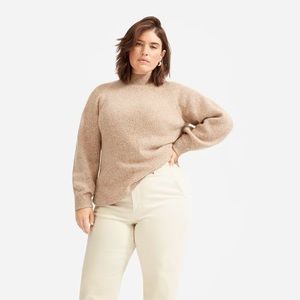 Everlane - Straight Leg Crop Short - Sandstone - 6